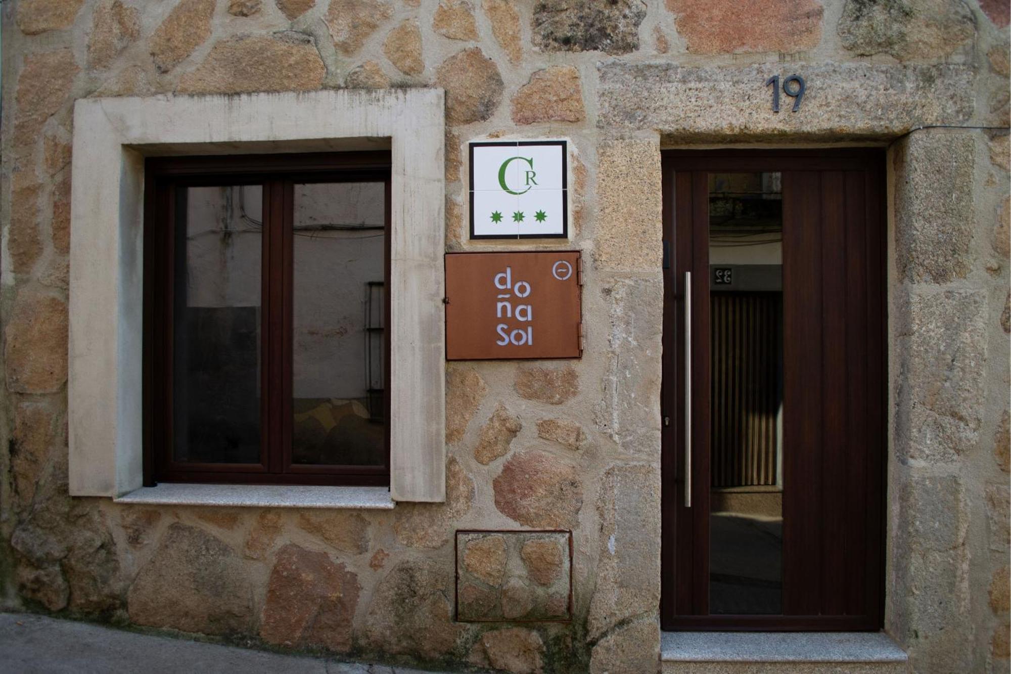 Casa Rural Doña Sol Montánchez Exterior foto